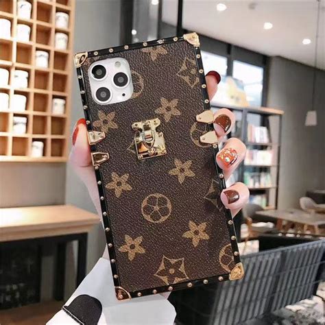 louis vuitton iphone case 11 pro max|lv phone case with strap.